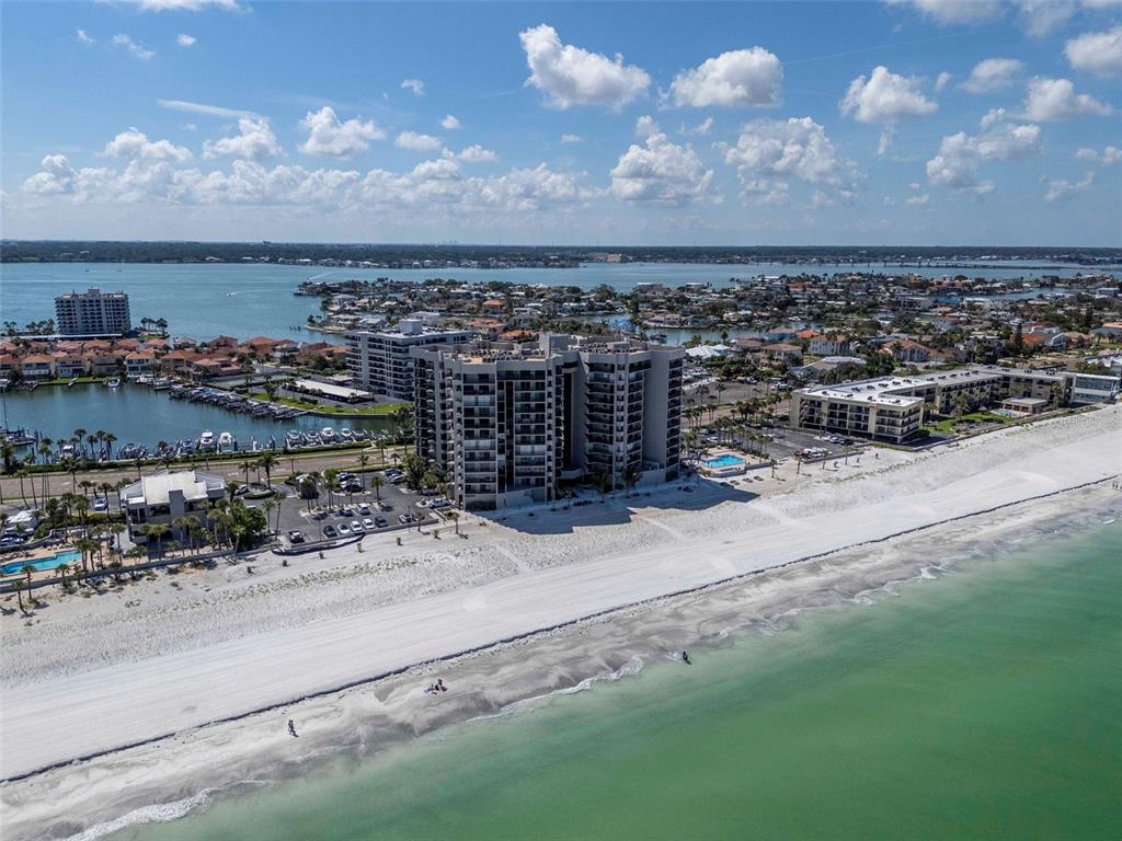 Property for sale at 1660 GULF BOULEVARD UNIT 407, CLEARWATER BEACH, FL, 33767