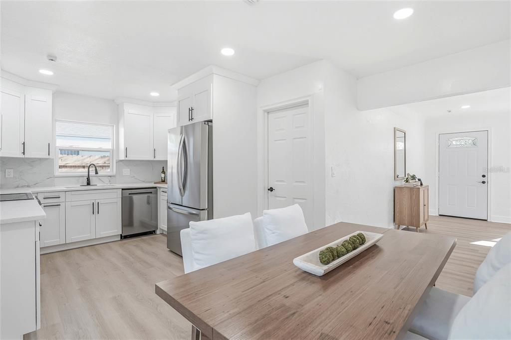 Property for sale at 4720 MOHEGAN ROAD, ST PETERSBURG, FL, 33708