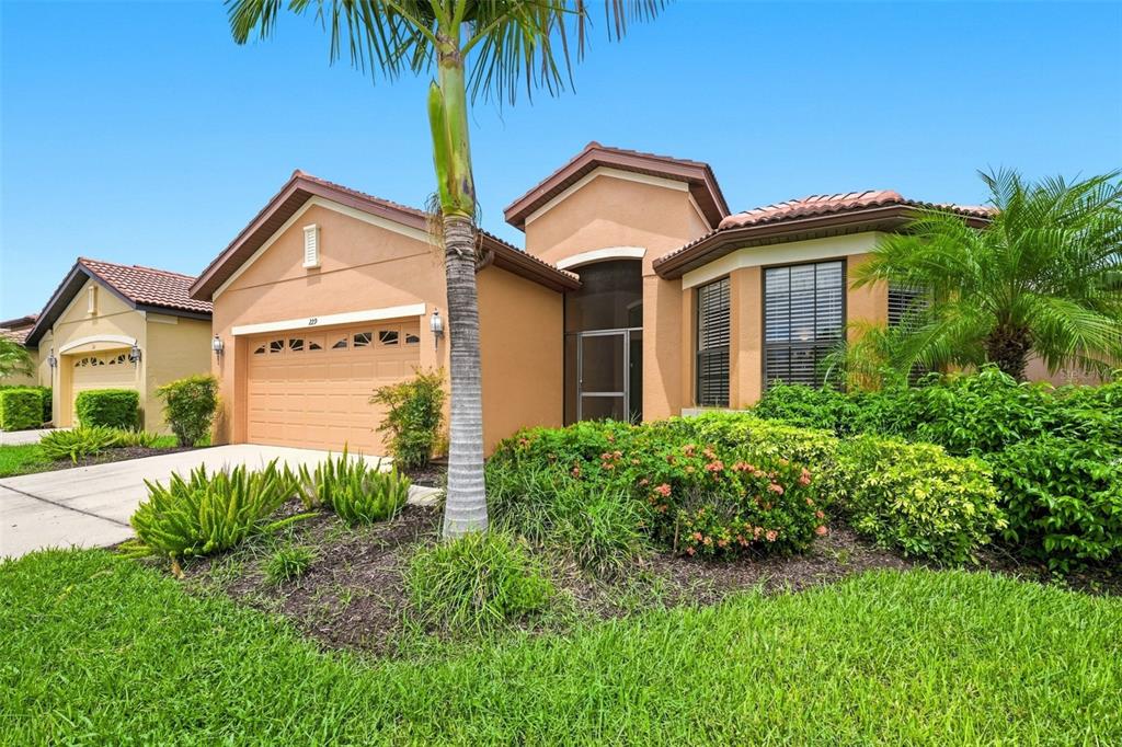 Property for sale at 229 SILVER FALLS DRIVE, APOLLO BEACH, FL, 33572