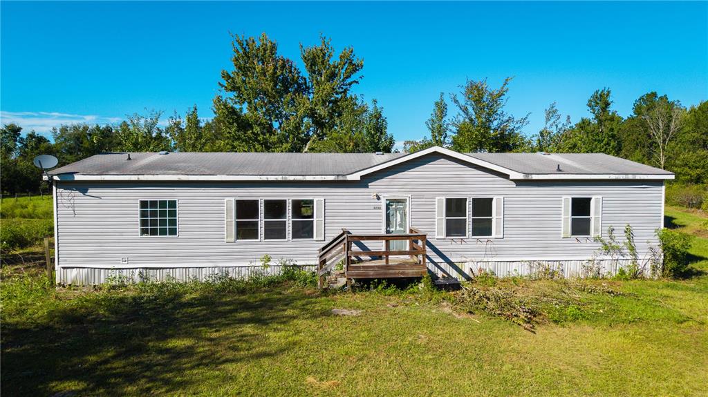 Property for sale at 4752 W STATE ROAD 235, LA CROSSE, FL, 32658