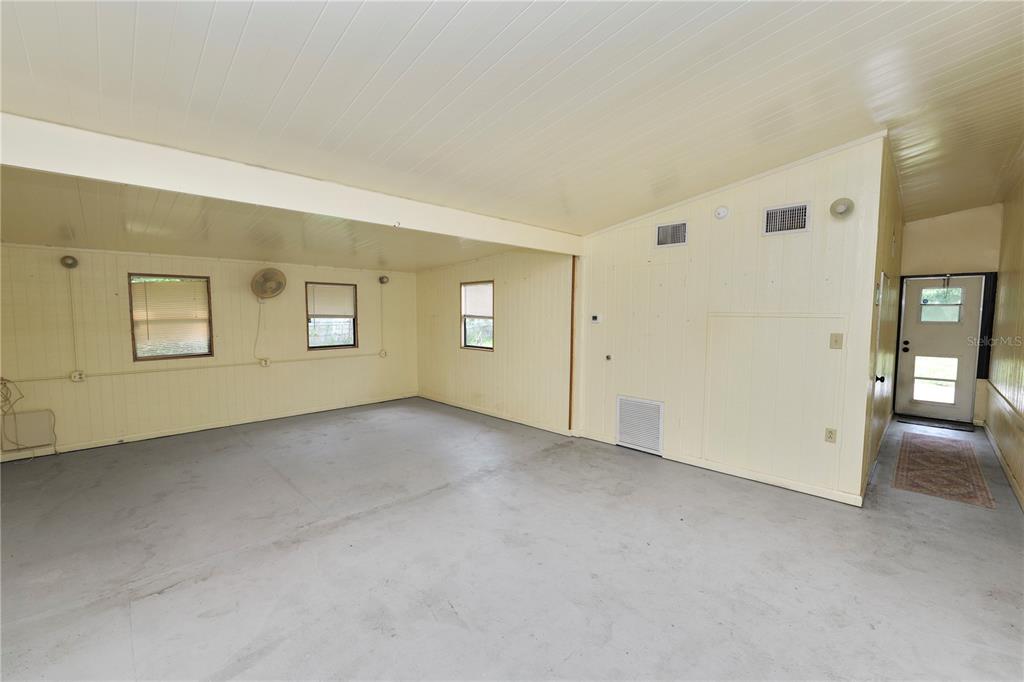 Property for sale at 3159 HONEOYE TRAIL UNIT 42, LAKELAND, FL, 33810
