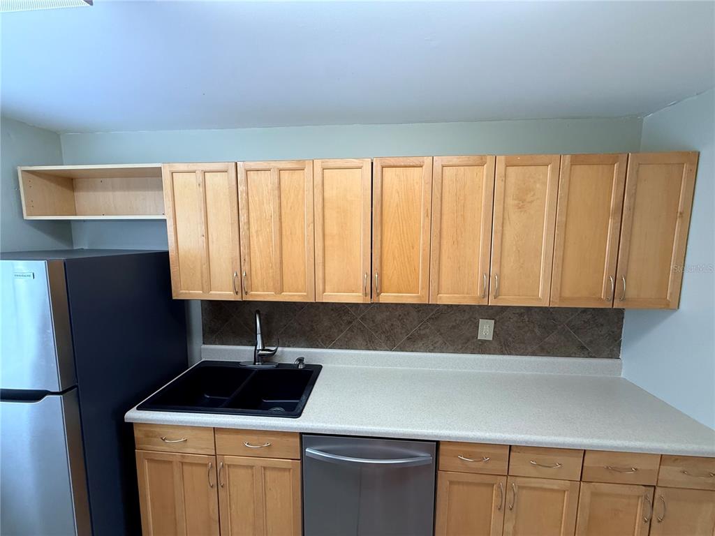 Property for sale at 6519 W NEWBERRY ROAD UNIT 305, GAINESVILLE, FL, 32605