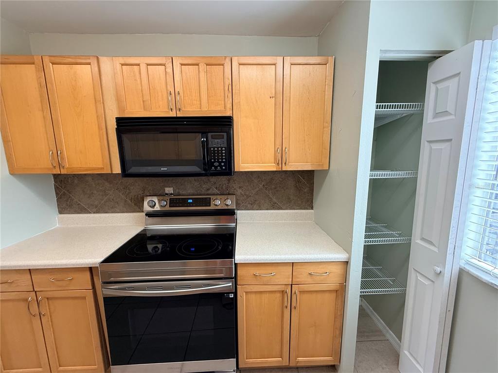 Property for sale at 6519 W NEWBERRY ROAD UNIT 305, GAINESVILLE, FL, 32605