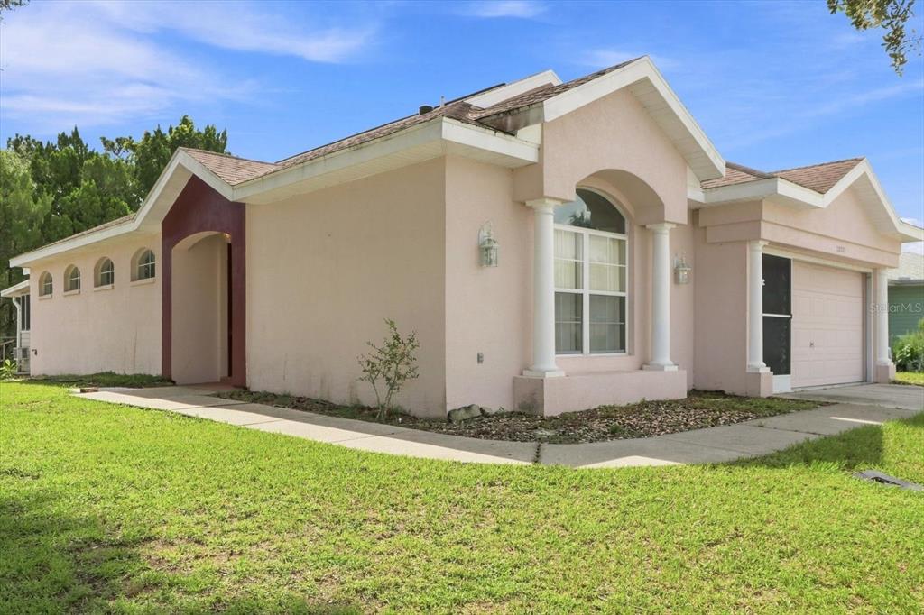 Property for sale at 10721 S DREW BRYANT CIRCLE, FLORAL CITY, FL, 34436