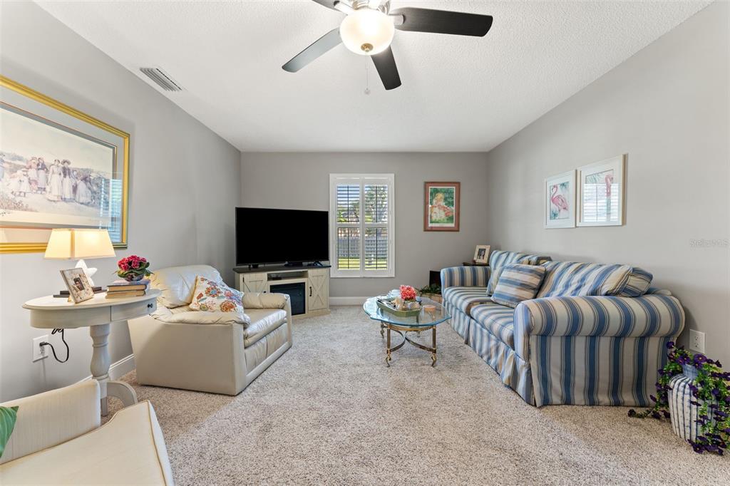 Property for sale at 3004 VIVIENDA DRIVE, BRADENTON, FL, 34207