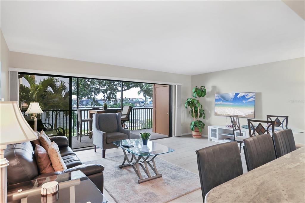 Property for sale at 1900 COVE II PLACE UNIT 127, SARASOTA, FL, 34242