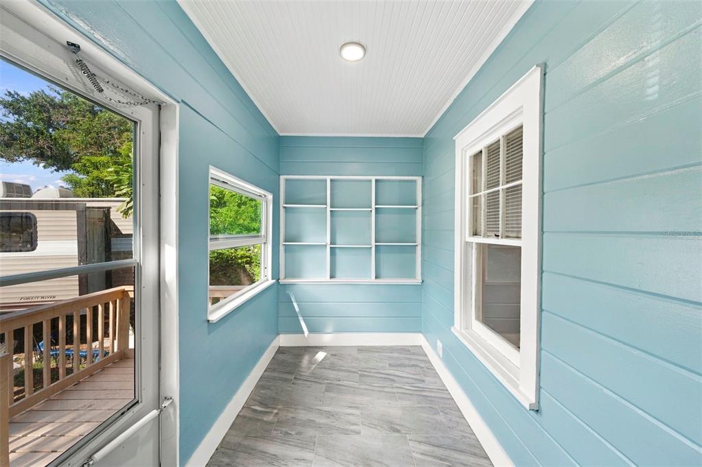 Front residence – covered front porch