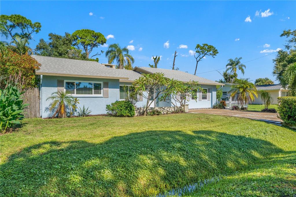 Property for sale at 424 CARMEL ROAD, VENICE, FL, 34293
