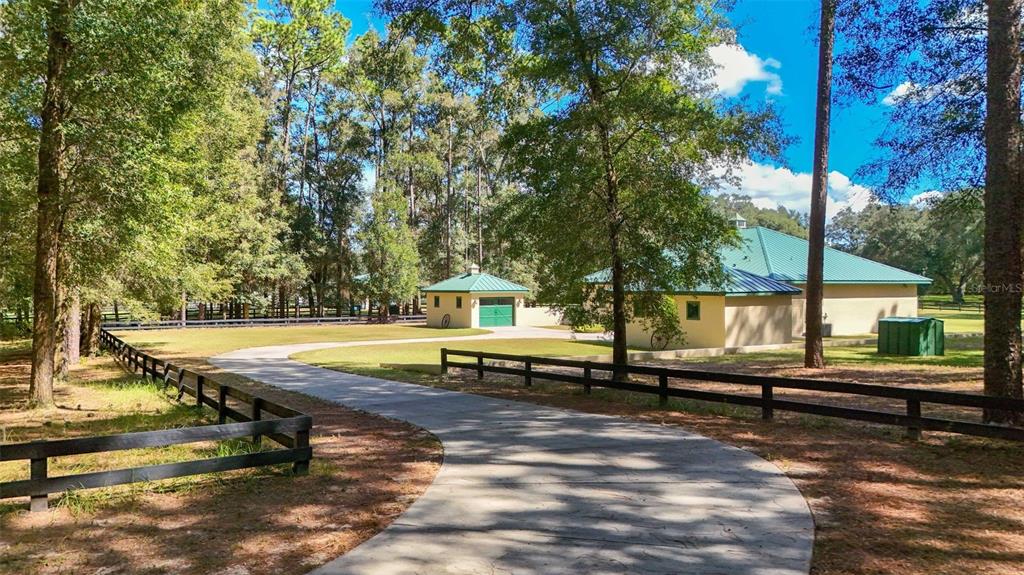 Property for sale at 3 CARRY BACK ROAD, OCALA, FL, 34482