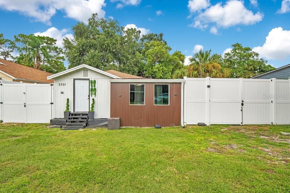 Property for sale at 2301 DRAKE DRIVE, ORLANDO, FL, 32810