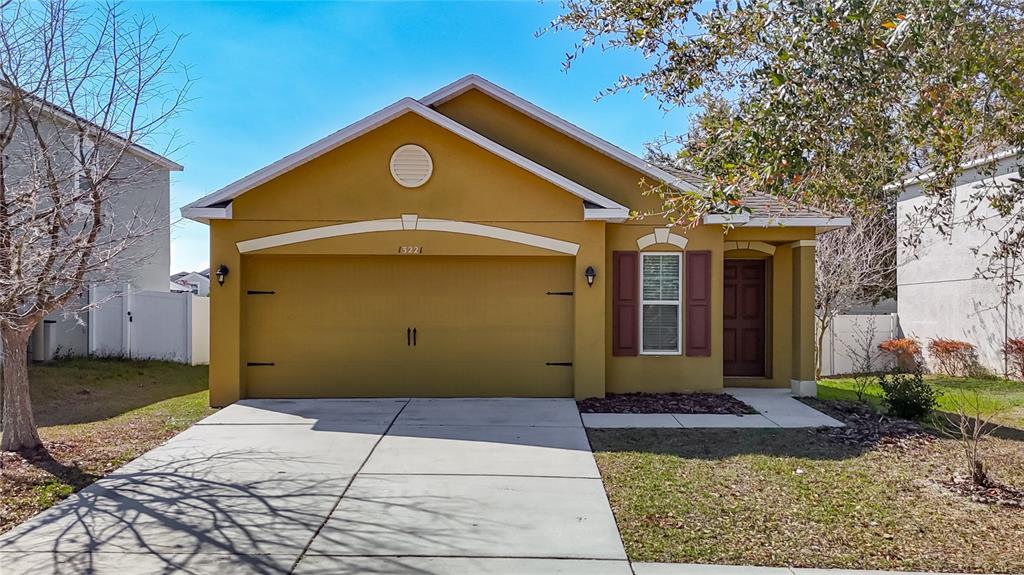 Property for sale at 13221 WATERFORD CASTLE DRIVE, DADE CITY, FL, 33525