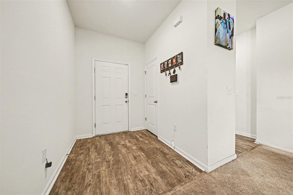 Property for sale at 1006 COMMUTER DR, DELTONA, FL, 32738