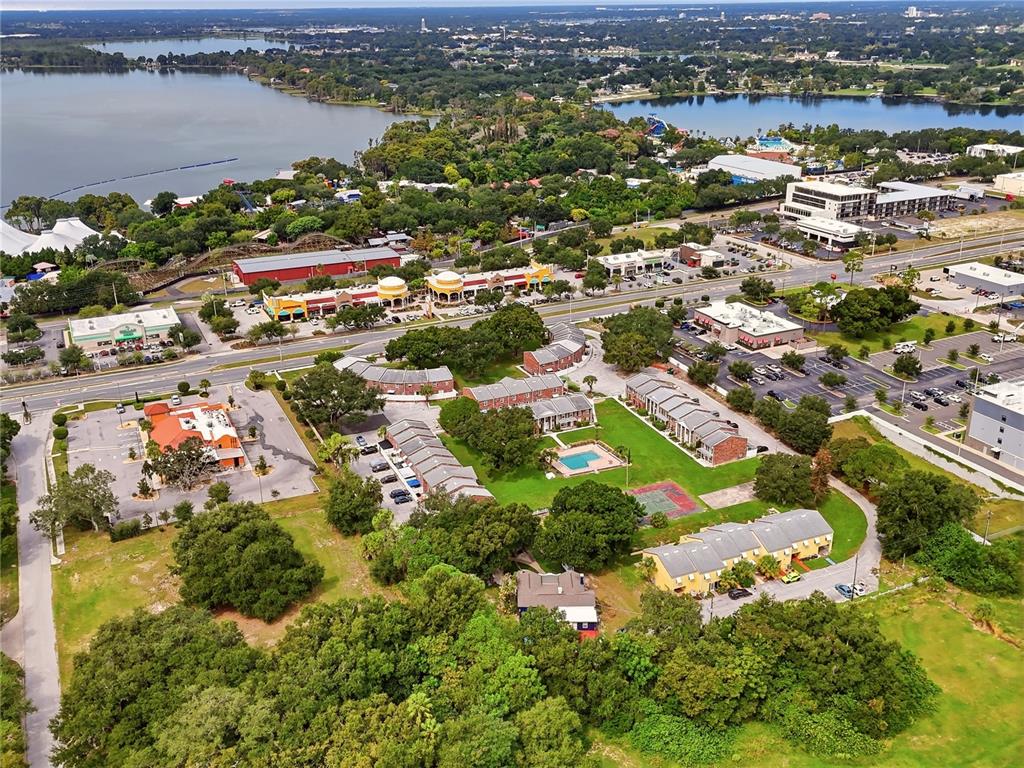 Property for sale at 5850 CYPRESS GARDENS BOULEVARD UNIT 303, WINTER HAVEN, FL, 33884
