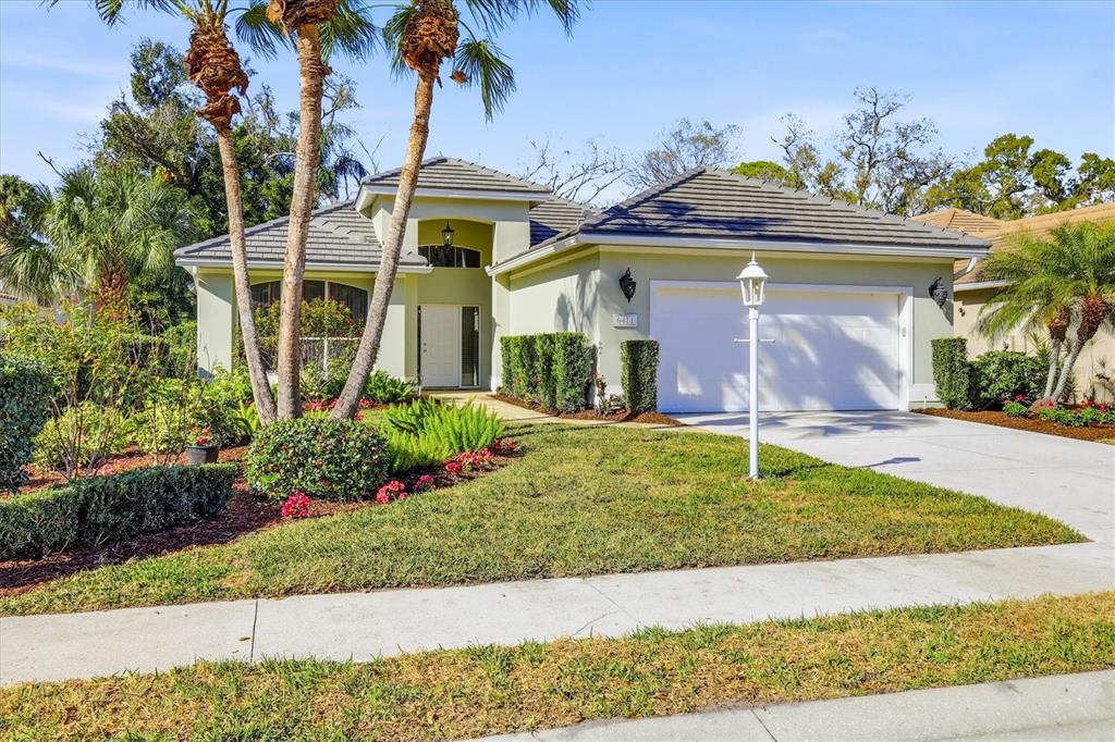 Property for sale at 6411 BERKSHIRE PLACE, UNIVERSITY PARK, FL, 34201