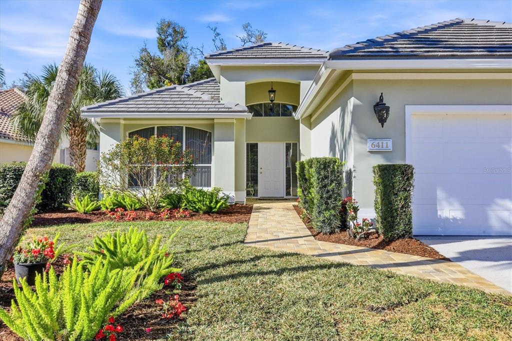 Property for sale at 6411 BERKSHIRE PLACE, UNIVERSITY PARK, FL, 34201