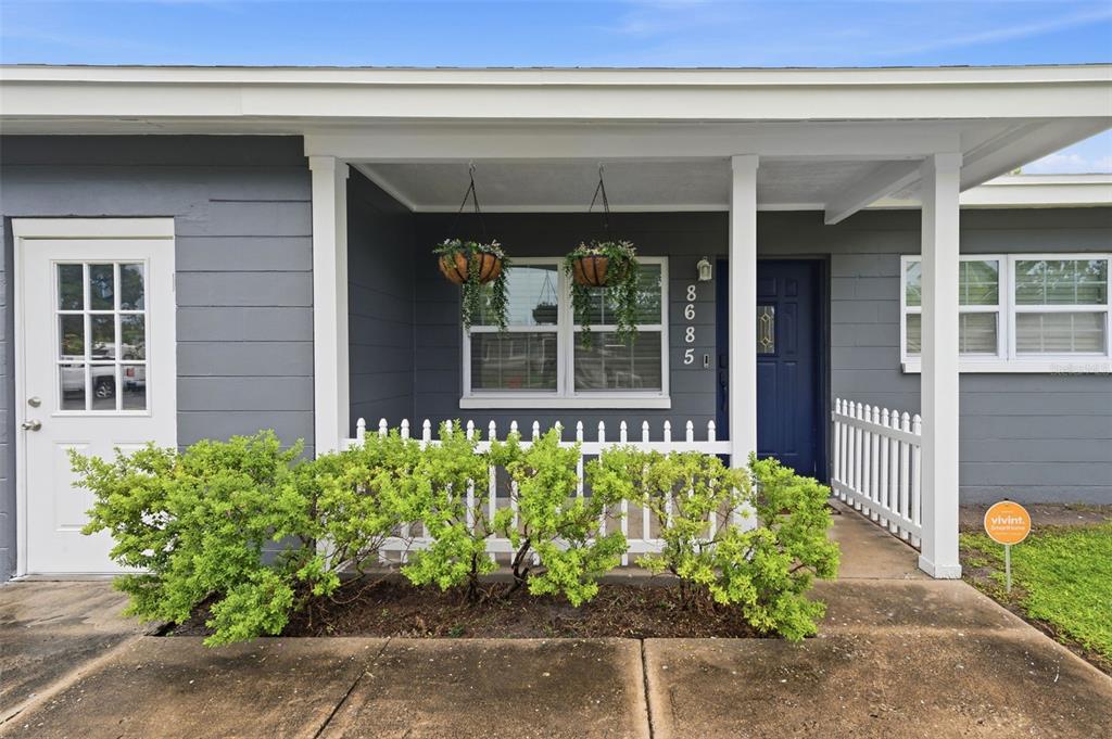 Property for sale at 8685 MAGNOLIA DRIVE, SEMINOLE, FL, 33777