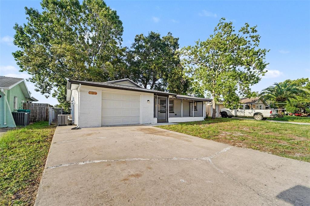 Property for sale at 7207 SANDALWOOD DRIVE, PORT RICHEY, FL, 34668