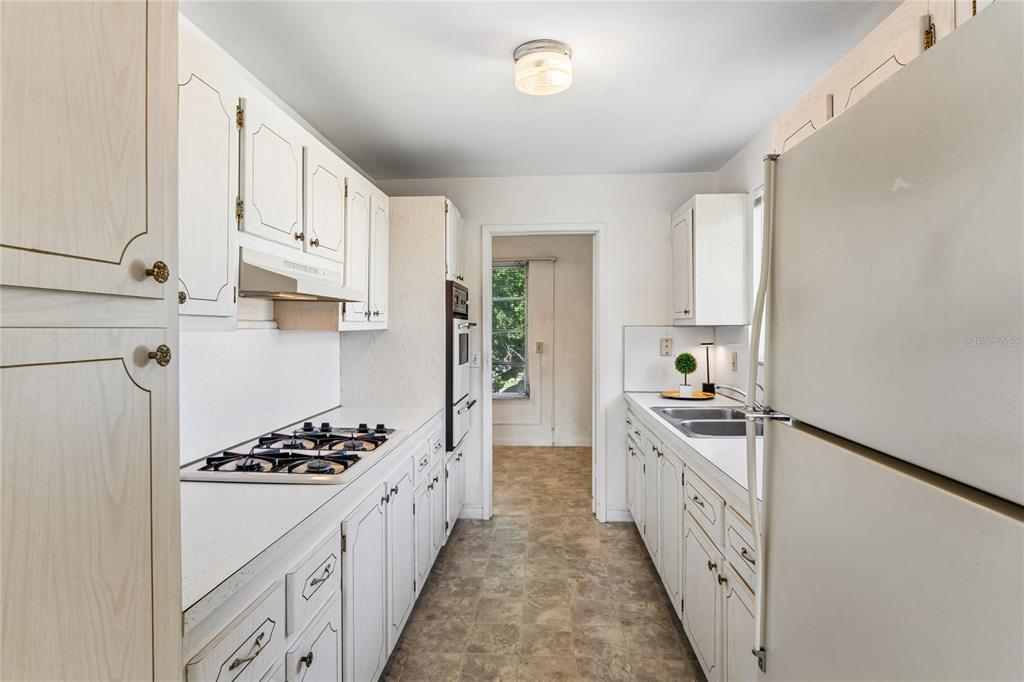 Property for sale at 5530 N 80TH STREET UNIT C308, ST PETERSBURG, FL, 33709