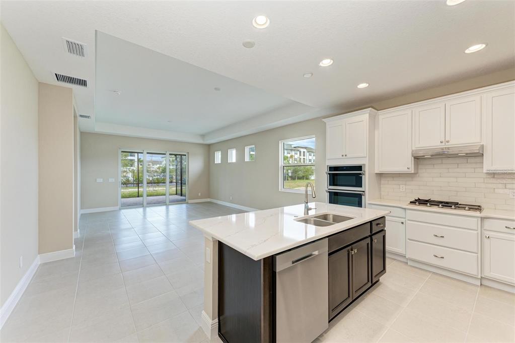 Property for sale at 149 OKEEFFE CIRCLE, BRADENTON, FL, 34212