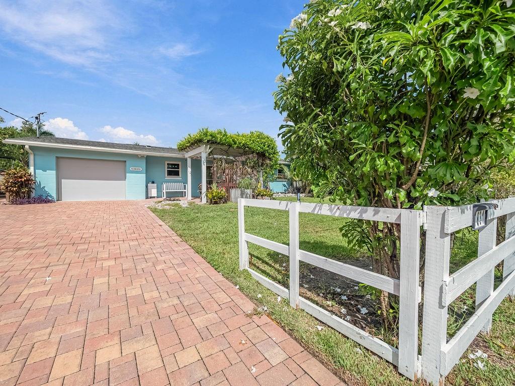 Property for sale at 1831 BAYSHORE DRIVE, TERRA CEIA, FL, 34250