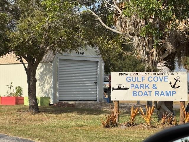 Gulf Cove Homeowners Association Membership is Optional $75 per Year For Use of Park.  Boat Ramp Use Is Additional $75 per Year for Decal.