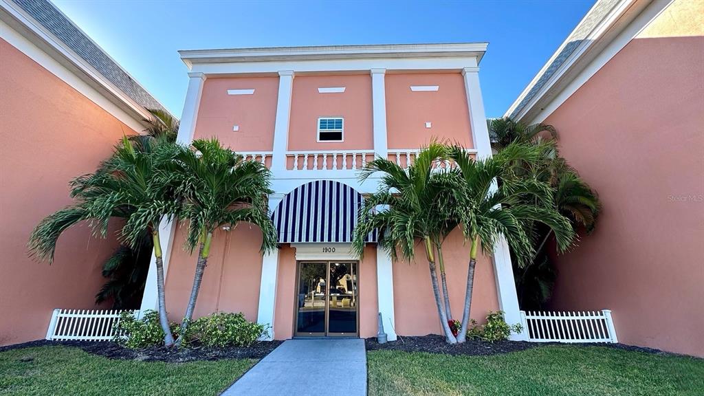 Property for sale at 1900 68TH STREET N UNIT 106, ST PETERSBURG, FL, 33710