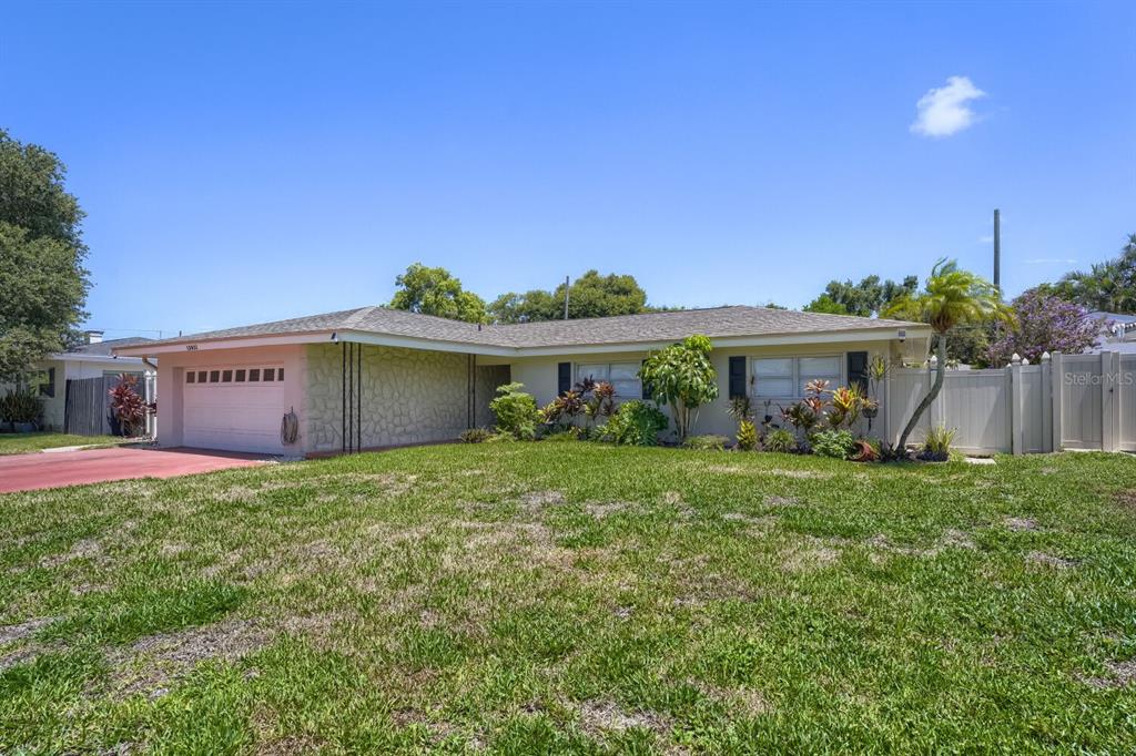 Property for sale at 13931 DOMINICA DRIVE, SEMINOLE, FL, 33776