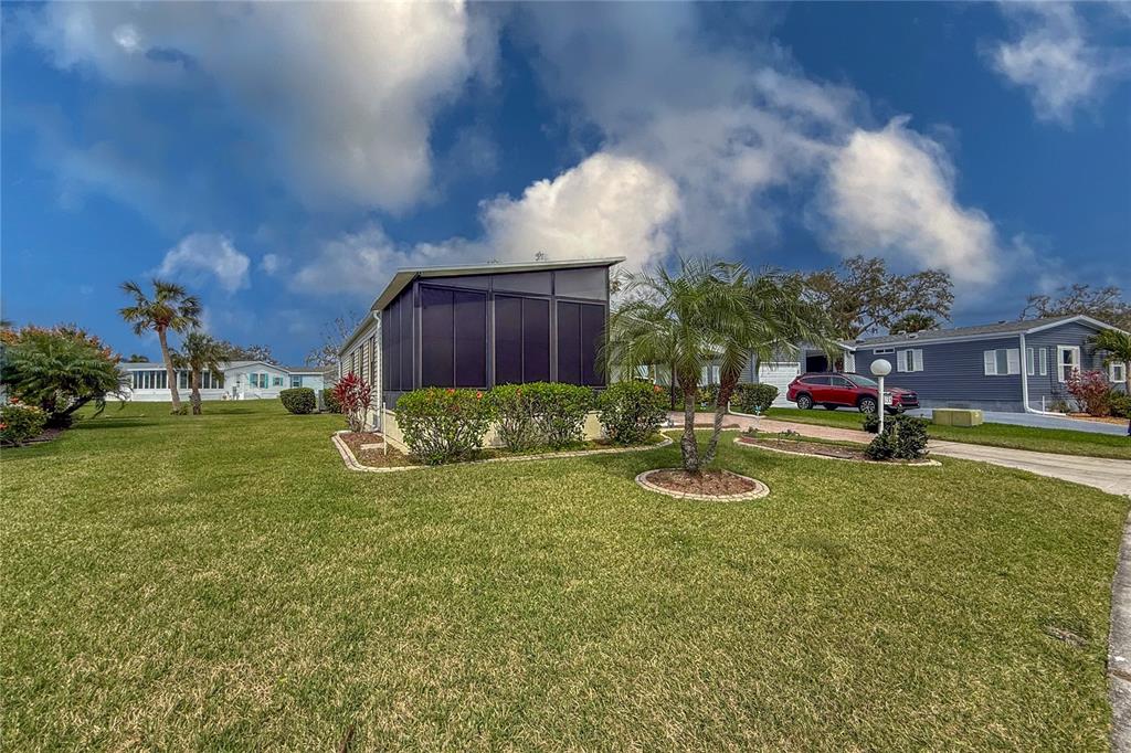 Property for sale at 135 HUMMINGBIRD AVENUE, ELLENTON, FL, 34222