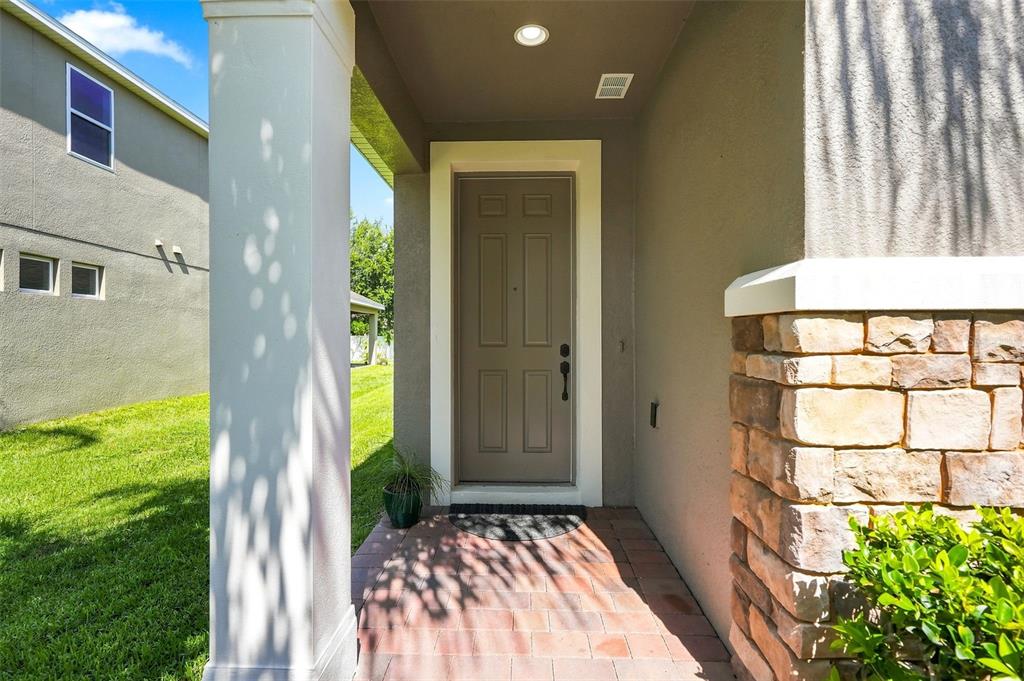 Property for sale at 1061 COSMOS WAY, OVIEDO, FL, 32766