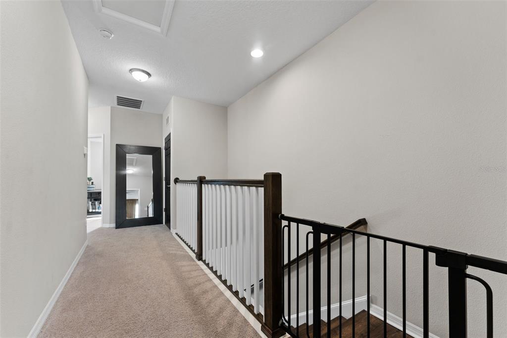 Very Spacious 2nd Floor Hallway