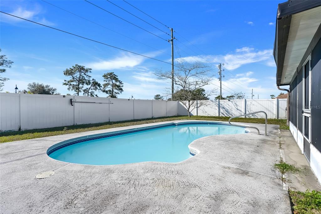 Property for sale at 105 DORCHESTER COURT, KISSIMMEE, FL, 34758
