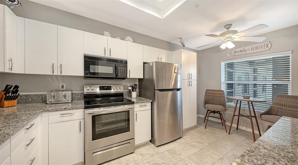 Property for sale at 9630 CLUB SOUTH CIRCLE UNIT 6202, SARASOTA, FL, 34238