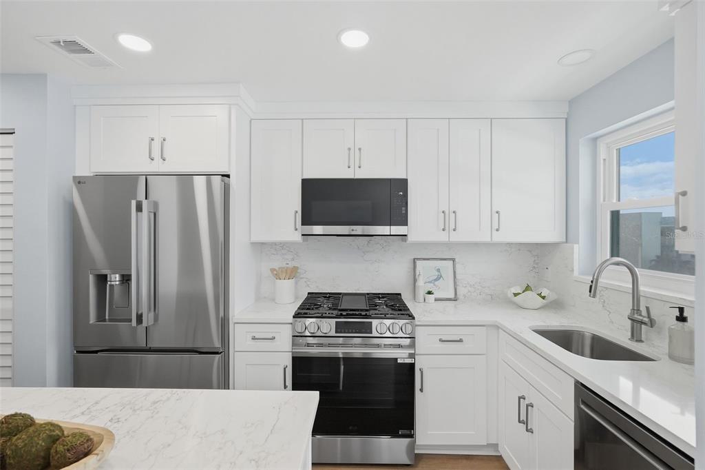 Property for sale at 5955 30TH AVENUE S UNIT 310, GULFPORT, FL, 33707