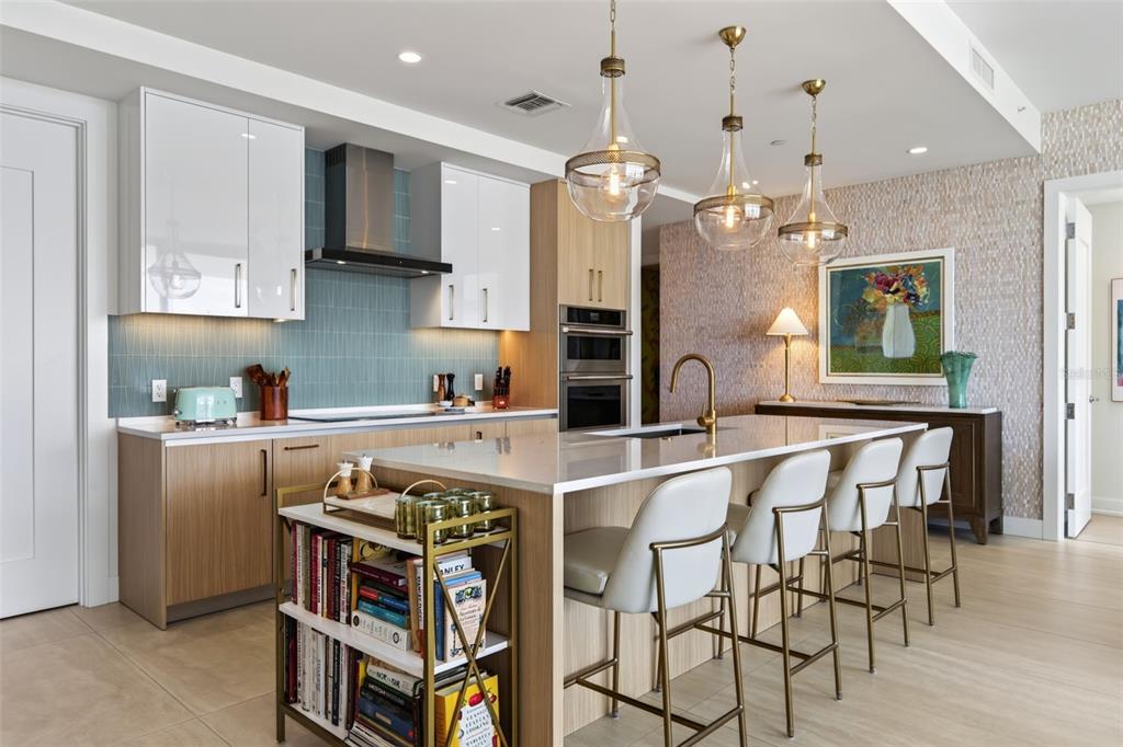 Property for sale at 301 QUAY COMMONS UNIT 1009, SARASOTA, FL, 34236