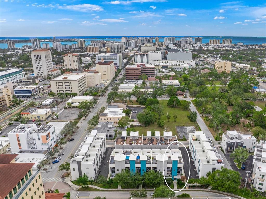 Property for sale at 72 N SCHOOL AVENUE, SARASOTA, FL, 34237