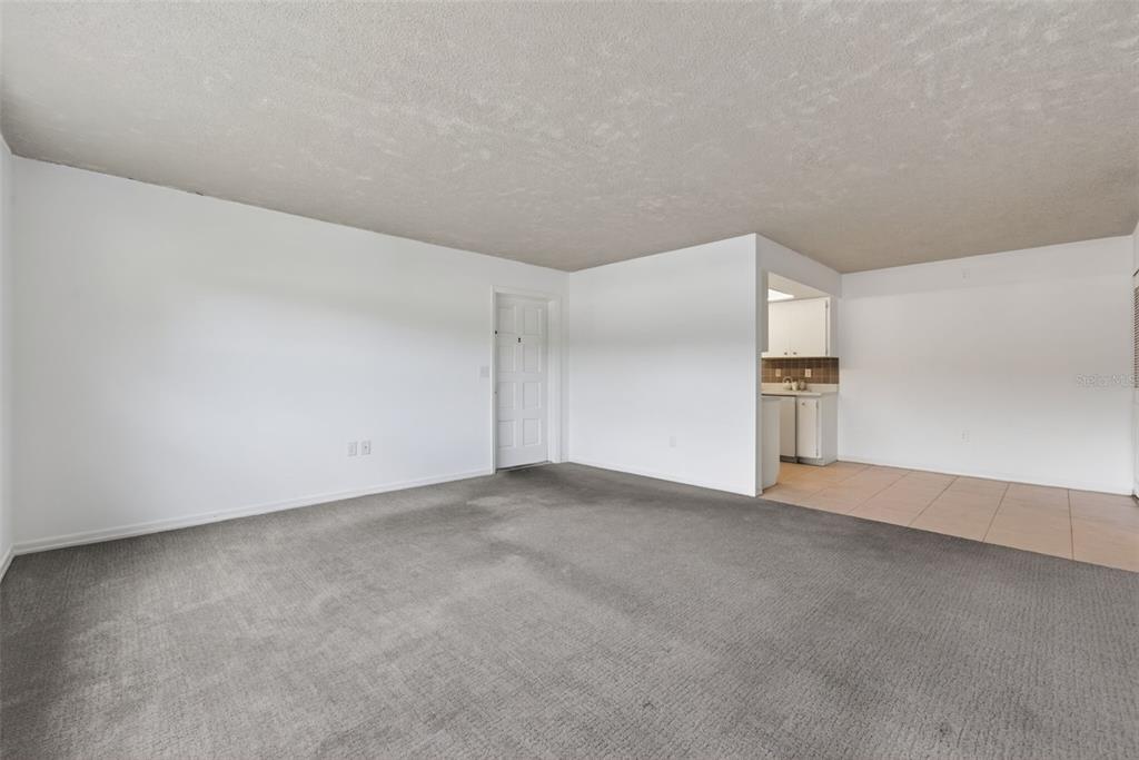 Property for sale at 5800 HOLLYWOOD BOULEVARD UNIT 112, SARASOTA, FL, 34231