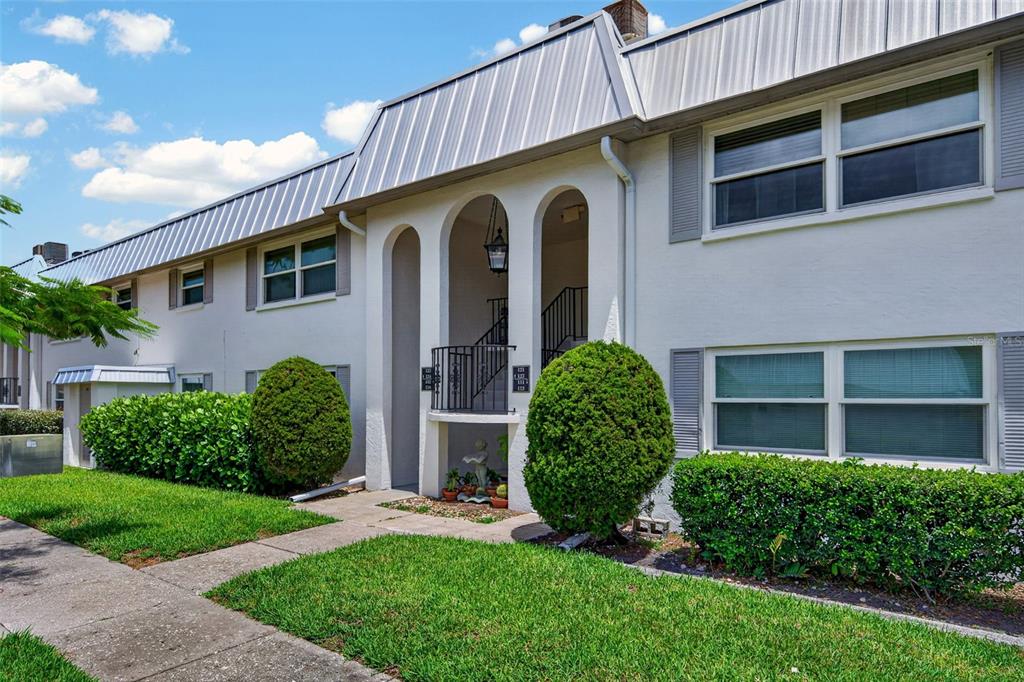 Property for sale at 5800 HOLLYWOOD BOULEVARD UNIT 112, SARASOTA, FL, 34231