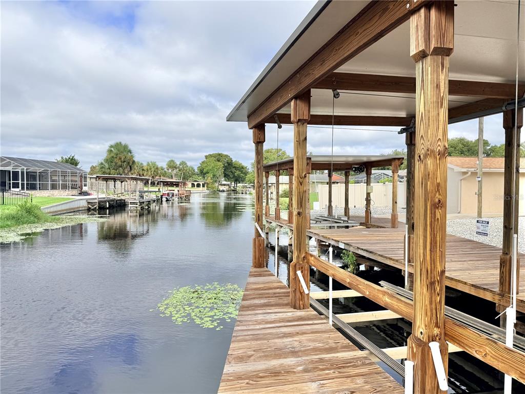 Property for sale at 209 W DELAWARE STREET, TAVARES, FL, 32778