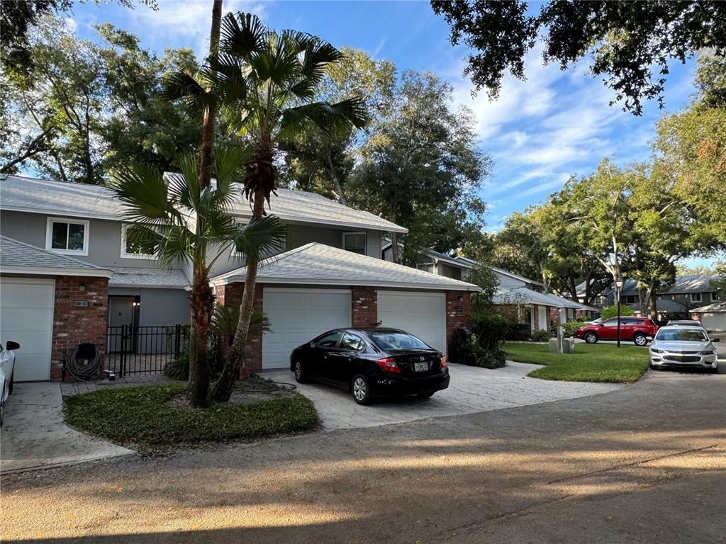 Property for sale at 626 RED OAK CIRCLE UNIT 110, ALTAMONTE SPRINGS, FL, 32701
