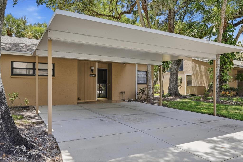 Property for sale at 5063 VILLAGE GARDENS DRIVE UNIT 9, SARASOTA, FL, 34234