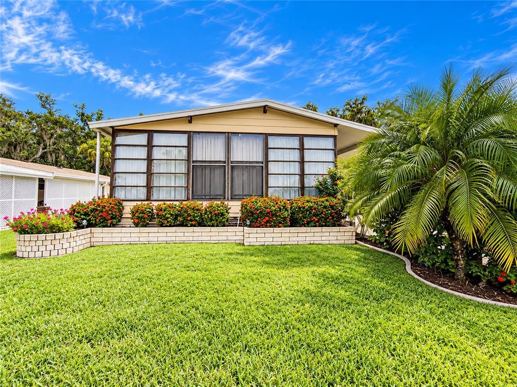 Property for sale at 15 MEADOWLARK CIRCLE, ELLENTON, FL, 34222
