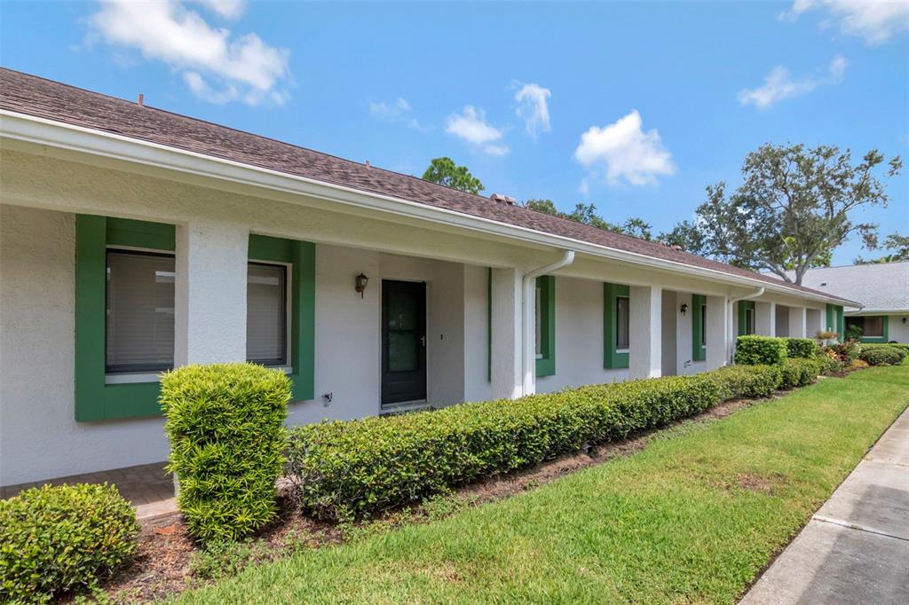 Property for sale at 2569 LAURELWOOD DRIVE UNIT 11B, CLEARWATER, FL, 33763