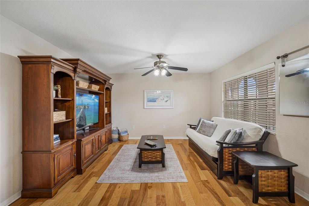 Property for sale at 6100 GULFPORT BOULEVARD S UNIT 402, GULFPORT, FL, 33707