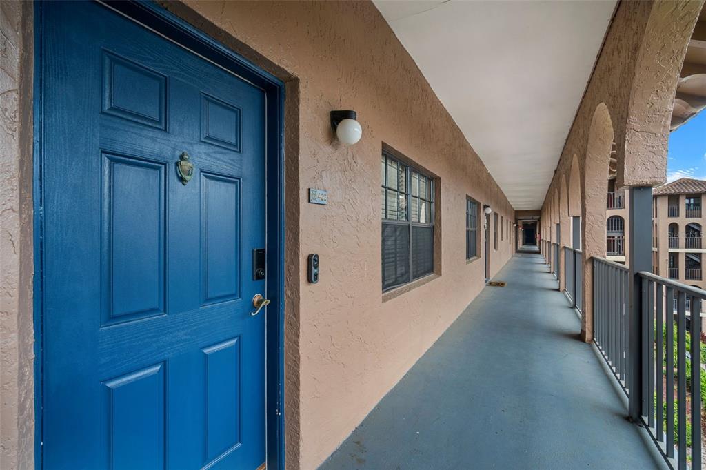 Property for sale at 6100 GULFPORT BOULEVARD S UNIT 402, GULFPORT, FL, 33707