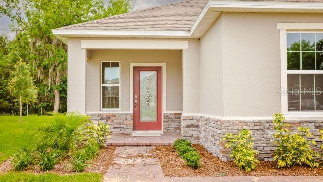 Model home - actual lot & features may vary. - Actual home has a 3-car garage.