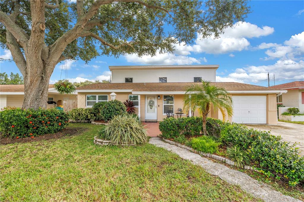 Property for sale at 7999 RIDGE ROAD, SEMINOLE, FL, 33772