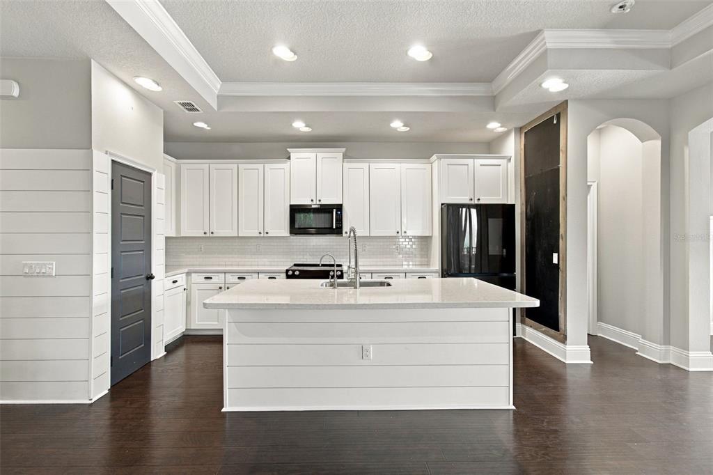 Property for sale at 6805 PARK STRAND DRIVE, APOLLO BEACH, FL, 33572