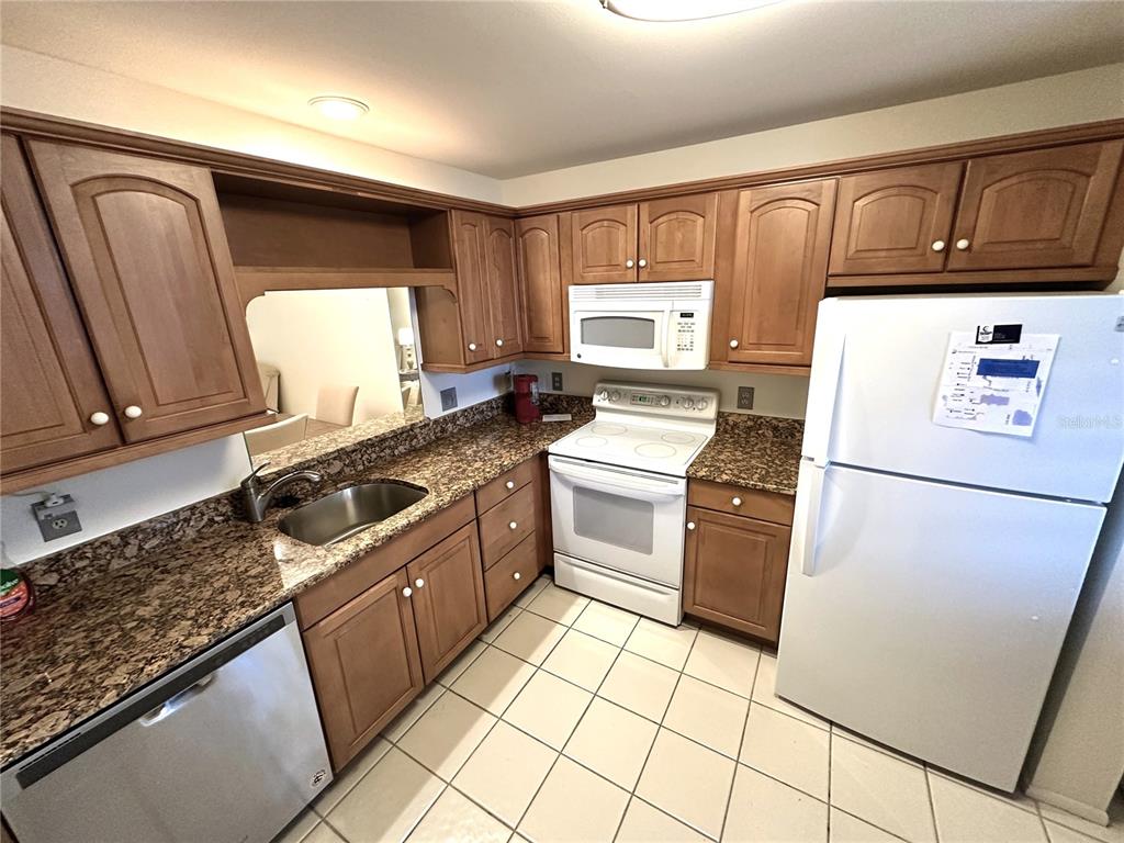 Property for sale at 645 WOODLAWN DRIVE, BRADENTON, FL, 34210
