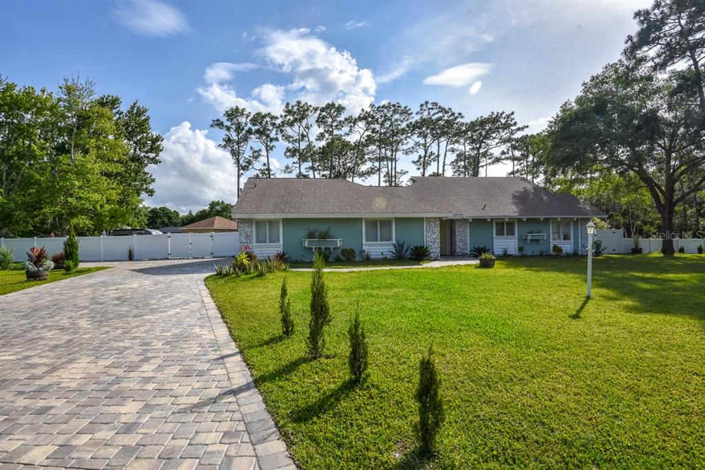 Property for sale at 213 RIVERBEND ROAD, ORMOND BEACH, FL, 32174