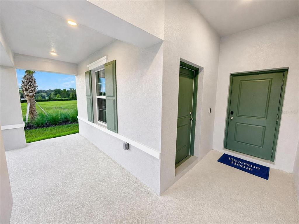 Porch with private in-law suite entrance